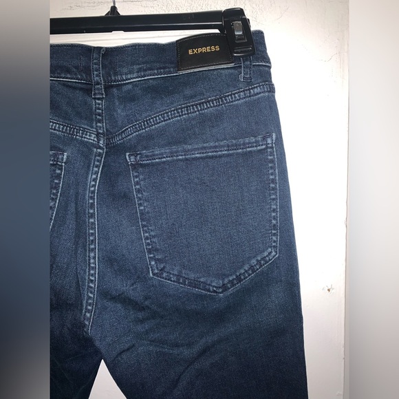 Express high waisted dark wash ripped raw hem super soft skinny jeans size 6S - Picture 10 of 11